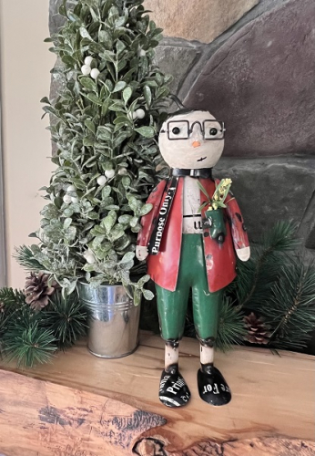 SNOWMAN W/ SQUARE GLASSES AVAIL JULY 2025
